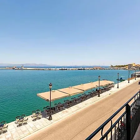 Aktaion Hotel 3*